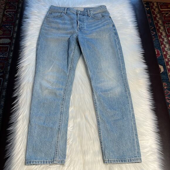 Everlane 90’s Cheeky Jean - Picture 2 of 8